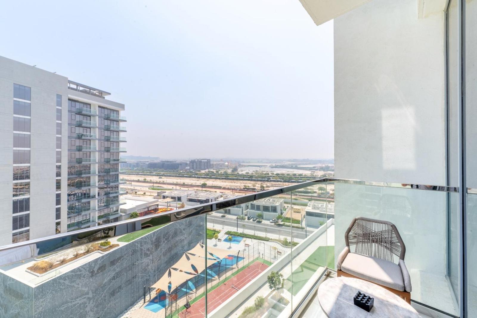 Modern 1br For 4 With Breathtaking Lagoon Views Apartment *
